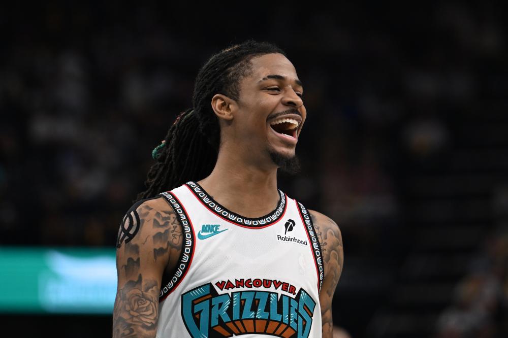 年仅22岁的戴森·丹尼尔斯成为NBA历史上最年轻单赛季200抢断球员.